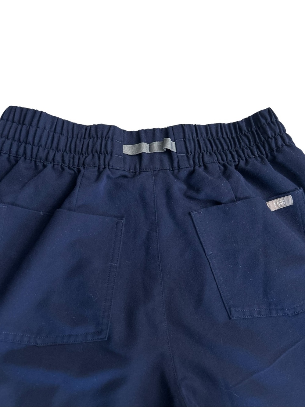 Figs Women’s  Scrub Set Navy Blue M Catarina Top&M/P Livingston Scrub Pants - Picture 14 of 14